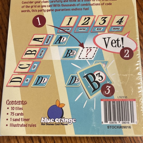 Cross Clues Game by Blue Orange - Picture 7 of 11